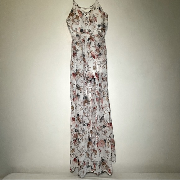 Brand new Miss Avenue boutique floral maxi dress, size Medium - Picture 1 of 8